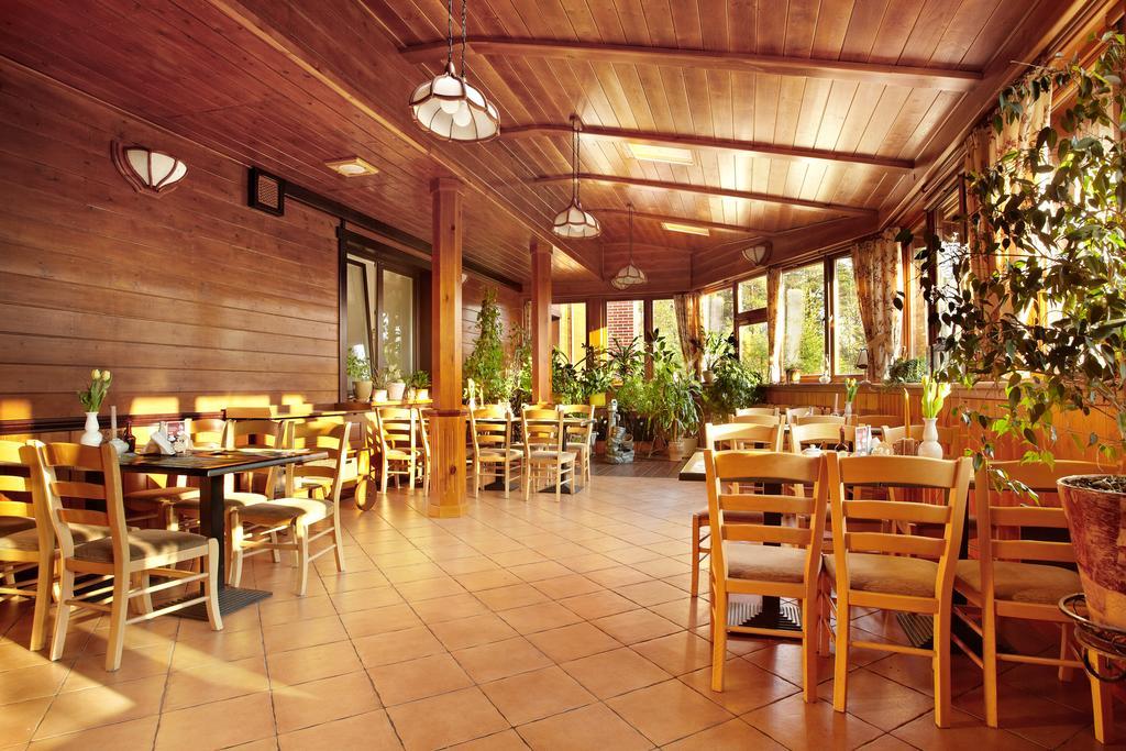 Abro Hotel Augustów Buitenkant foto